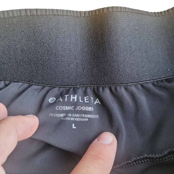 NWOT Athleta Black Cosmic Jogger - Picture 6 of 6
